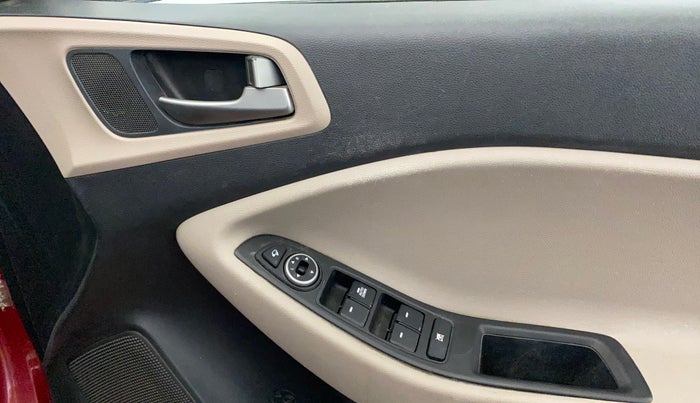 2017 Hyundai Elite i20 SPORTZ 1.2, Petrol, Manual, 71,535 km, Driver Side Door Panels Control