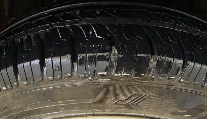 2017 Hyundai Elite i20 SPORTZ 1.2, Petrol, Manual, 71,535 km, Right Rear Tyre Tread