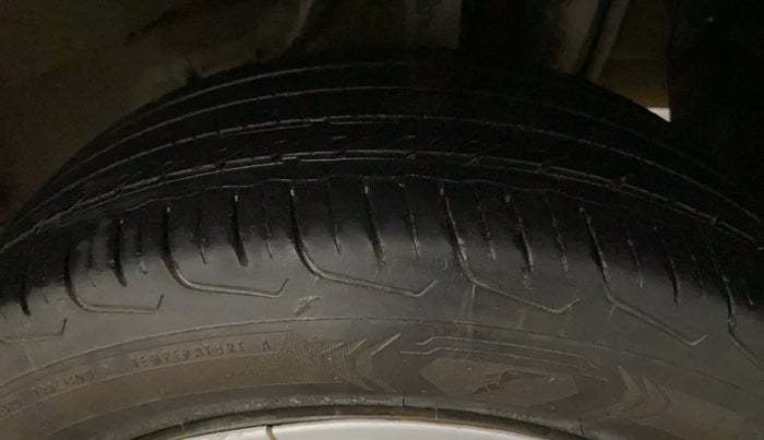 2024 Tata NEXON SMART+ 1.2 PETROL, Petrol, Manual, 27,437 km, Left Rear Tyre Tread