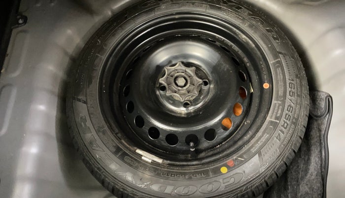 2016 Hyundai Grand i10 MAGNA 1.2 KAPPA VTVT, Petrol, Manual, 17,104 km, Spare Tyre