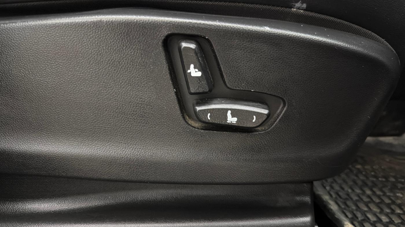 2019 MG HECTOR SHARP 1.5 DCT PETROL, Petrol, Automatic, 79,515 km, Driver Side Adjustment Panel