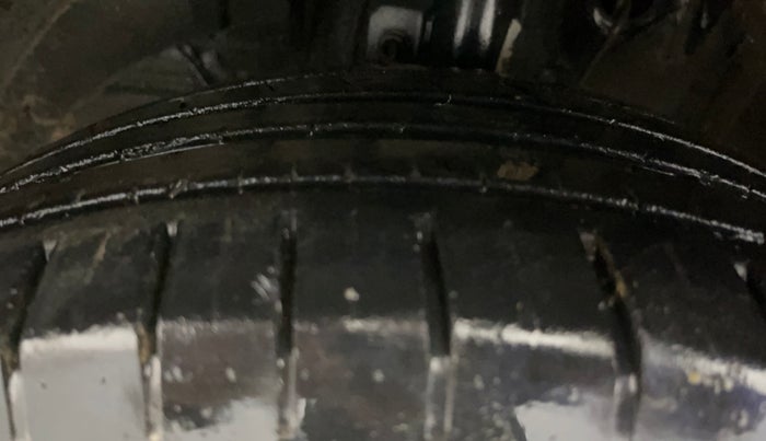 2019 Maruti Baleno ALPHA PETROL 1.2, Petrol, Manual, 43,777 km, Left Front Tyre Tread