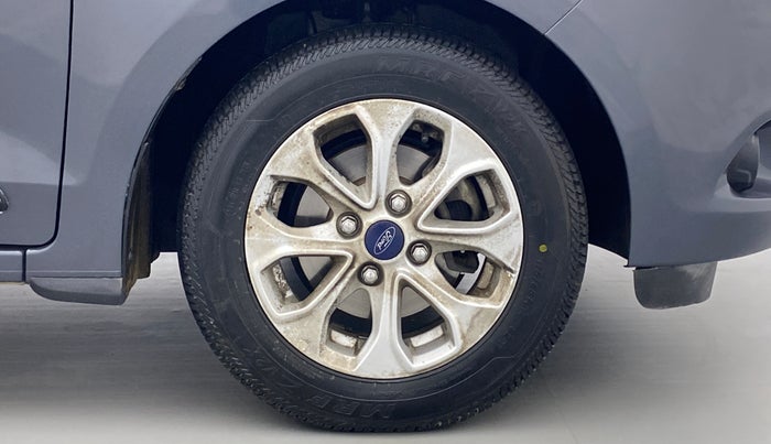 2016 Ford New Figo 1.5 TITANIUM AT PETROL, Petrol, Automatic, 30,644 km, Right Front Wheel