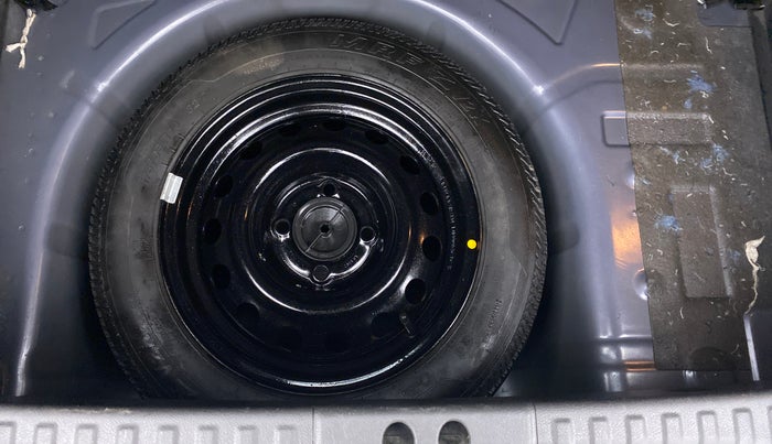 2016 Ford New Figo 1.5 TITANIUM AT PETROL, Petrol, Automatic, 30,644 km, Spare Tyre