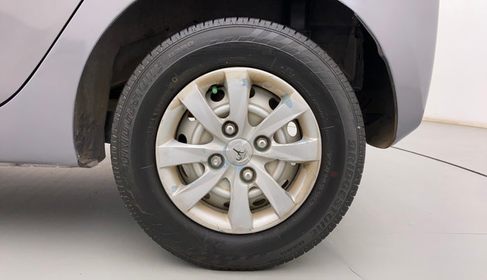 2013 Hyundai Eon D-LITE+, Petrol, Manual, 84,747 km, Left Rear Wheel