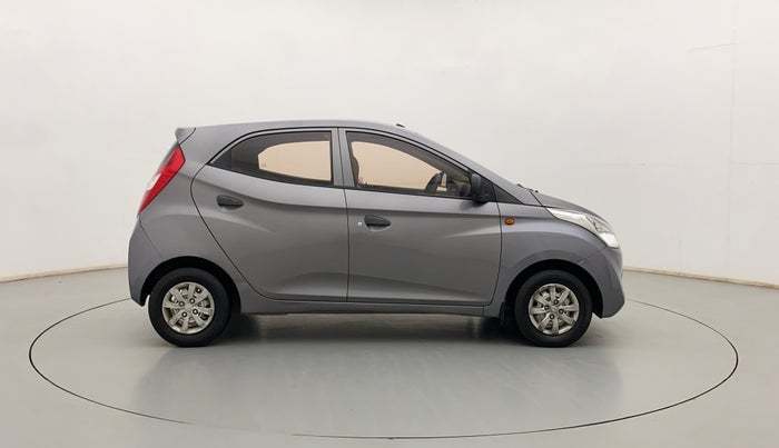 2013 Hyundai Eon D-LITE+, Petrol, Manual, 84,747 km, Right Side View