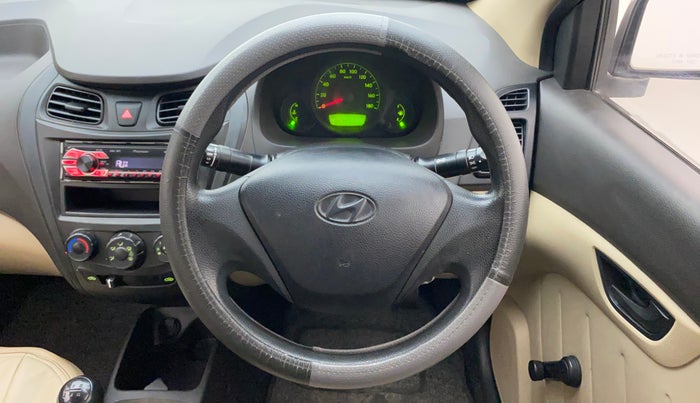 2013 Hyundai Eon D-LITE+, Petrol, Manual, 84,747 km, Steering Wheel Close Up