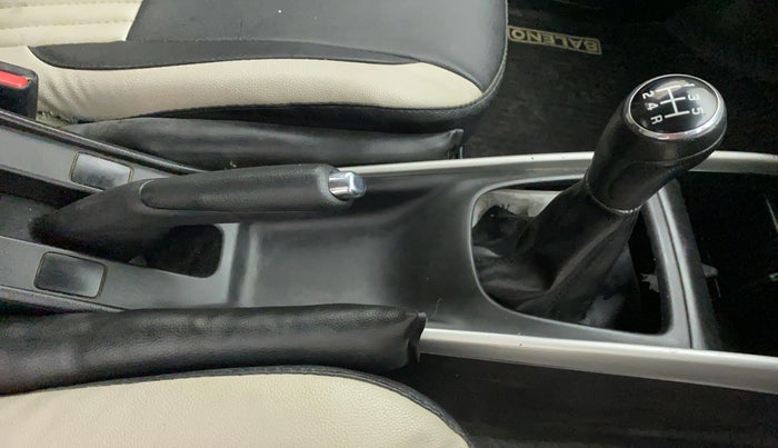 2017 Maruti Baleno DELTA PETROL 1.2, Petrol, Manual, 47,403 km, Gear Lever