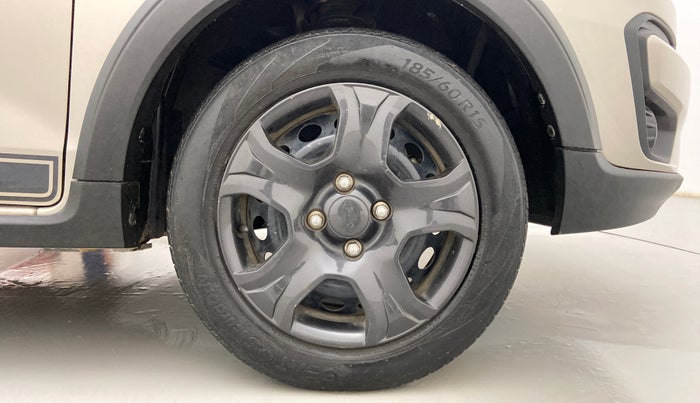 2019 Ford FREESTYLE TREND 1.2 PETROL, Petrol, Manual, 74,432 km, Right Front Wheel