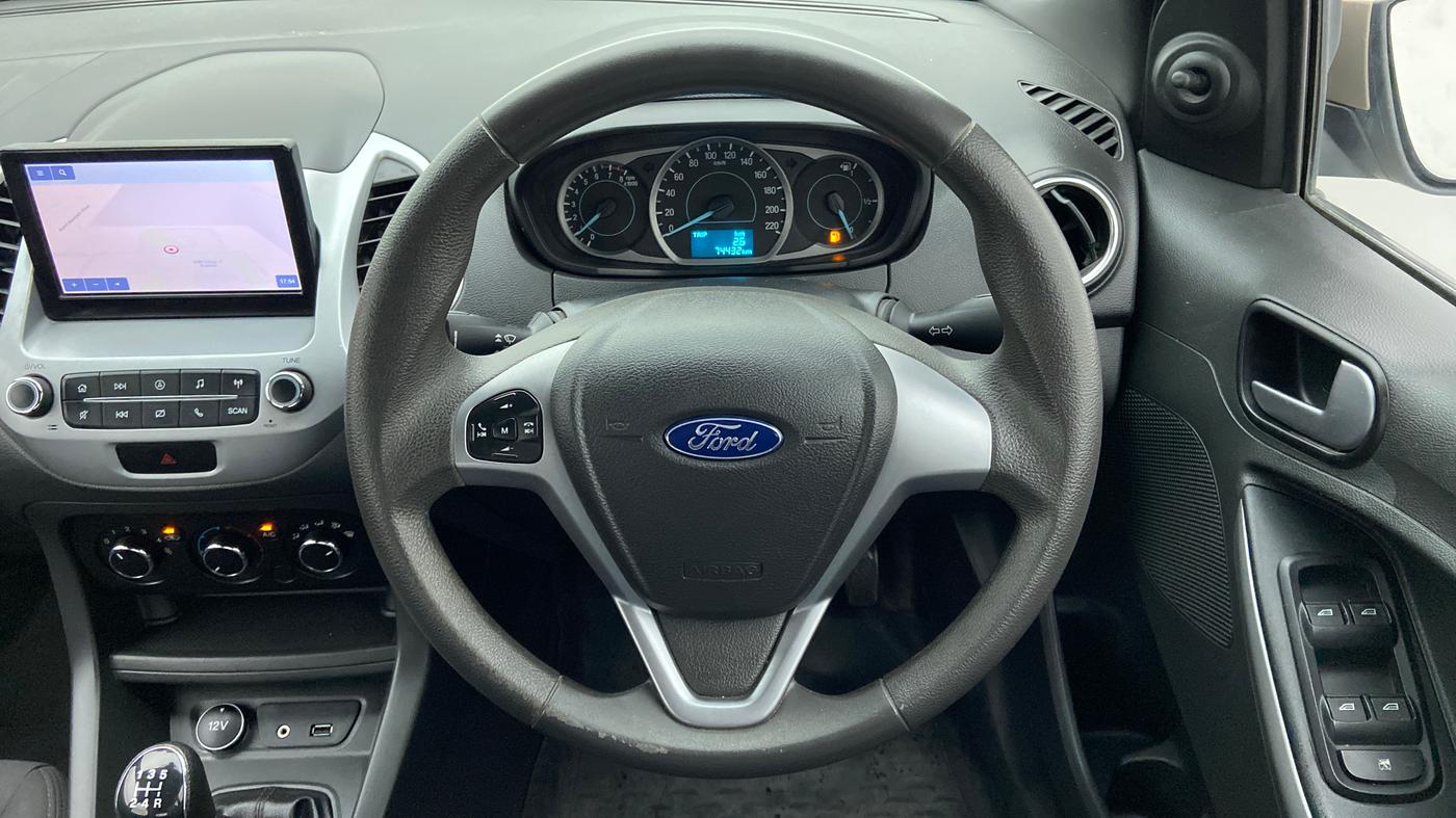 2019 Ford FREESTYLE TREND 1.2 PETROL, Petrol, Manual, 74,432 km, Steering Wheel Close Up
