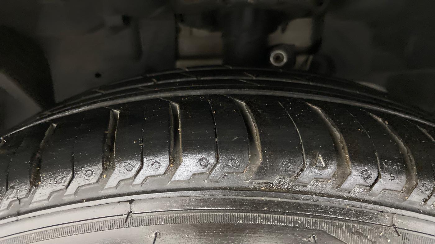 2019 Ford FREESTYLE TREND 1.2 PETROL, Petrol, Manual, 74,432 km, Left Front Tyre Tread