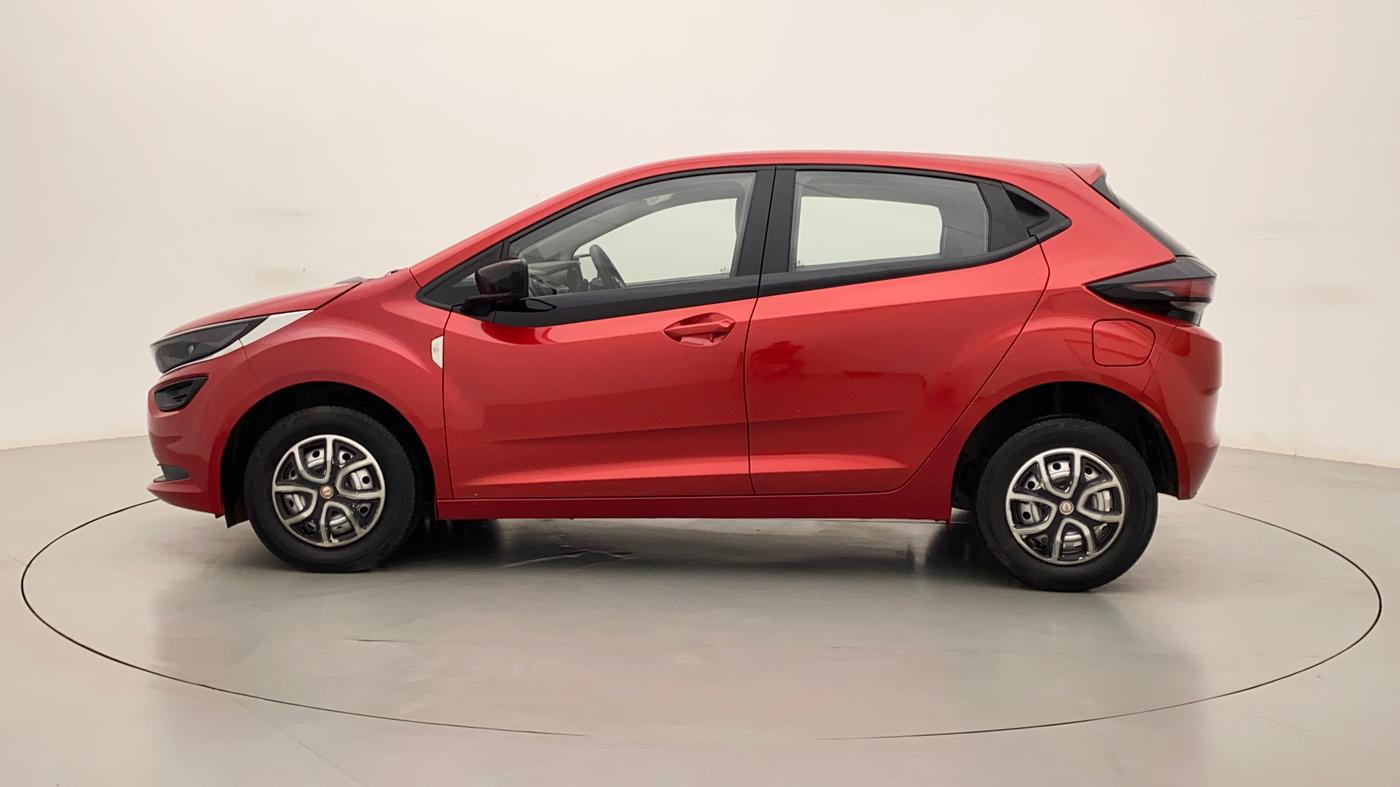2021 Tata ALTROZ XE DIESEL, Diesel, Manual, 47,004 km, Left Side