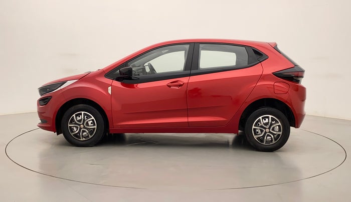 2021 Tata ALTROZ XE DIESEL, Diesel, Manual, 47,004 km, Left Side