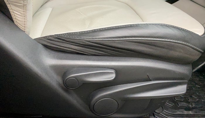2019 Jeep Compass LIMITED (O) 2.0 DIESEL, Diesel, Manual, 92,908 km, Driver Side Adjustment Panel