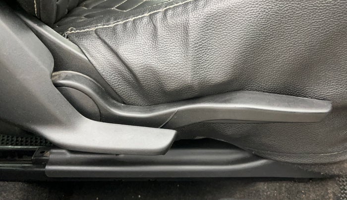 2018 Maruti Baleno ALPHA PETROL 1.2, Petrol, Manual, 66,318 km, Driver Side Adjustment Panel