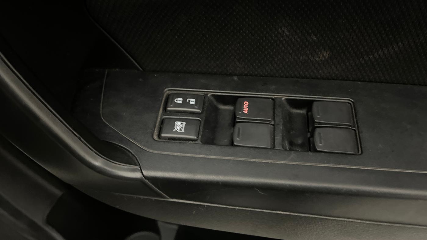 2021 Maruti Vitara Brezza ZXI PLUS, Petrol, Manual, 46,987 km, Driver Side Door Panels Control