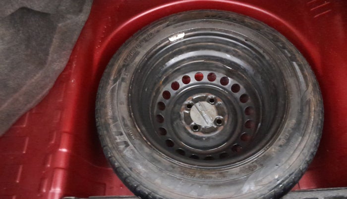 2015 Honda Amaze 1.5L I-DTEC S, Diesel, Manual, 1,31,638 km, Spare Tyre