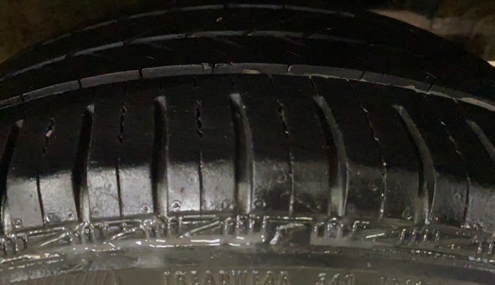 2016 Hyundai Grand i10 MAGNA 1.2 KAPPA VTVT, Petrol, Manual, 68,734 km, Left Rear Tyre Tread