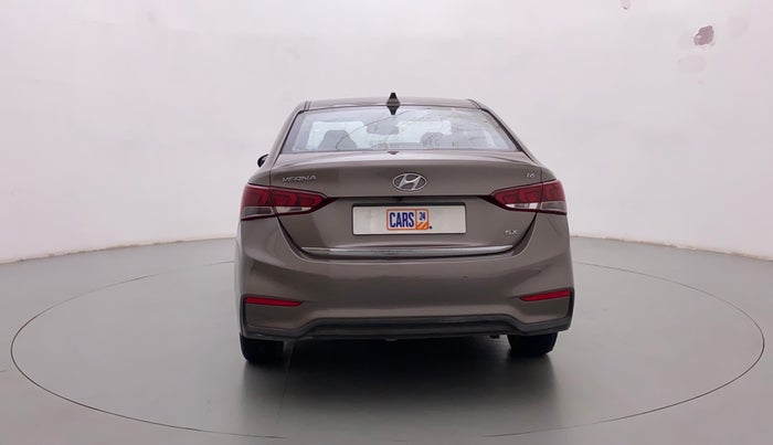 2018 Hyundai Verna 1.6 VTVT SX (O) AT, Petrol, Automatic, 36,454 km, Back/Rear