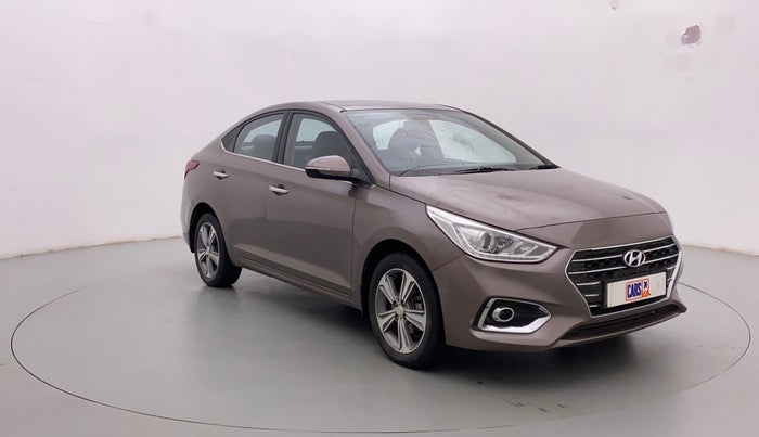 2018 Hyundai Verna 1.6 VTVT SX (O) AT, Petrol, Automatic, 36,454 km, Right Front Diagonal