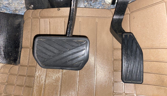 2015 Maruti Celerio VXI AMT, Petrol, Automatic, 72,338 km, Pedals