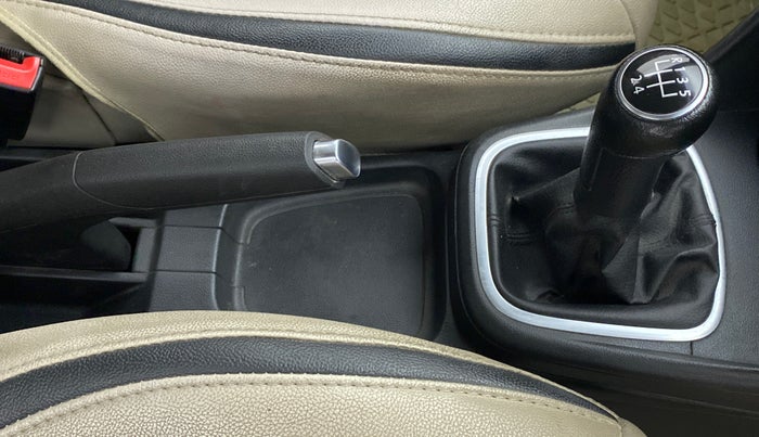 2010 Volkswagen Polo HIGHLINE1.2L PETROL, Petrol, Manual, 40,145 km, Gear Lever