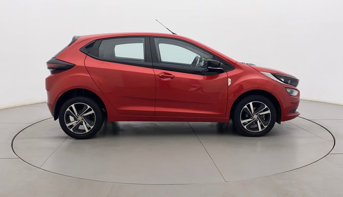 2022 Tata ALTROZ XZA PLUS, Petrol, Automatic, 16,349 km, Right Side View