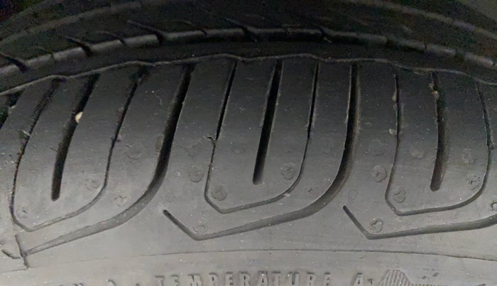 2022 Tata ALTROZ XZA PLUS, Petrol, Automatic, 16,349 km, Right Front Tyre Tread