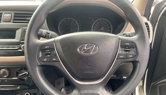 2019 Hyundai Elite i20 MAGNA PLUS 1.2, CNG, Manual, 65,019 km, Steering Wheel Close Up