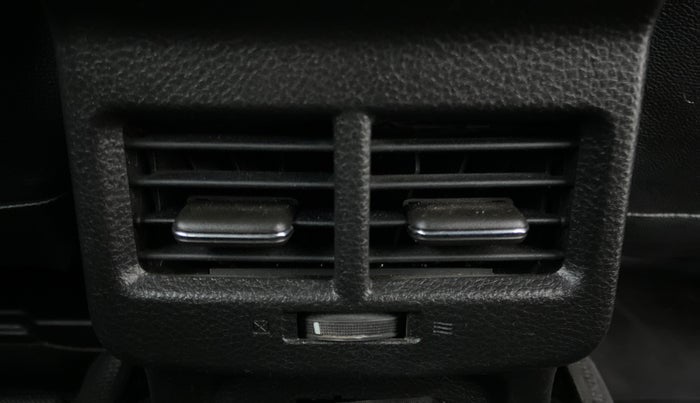 2022 Maruti BREZZA ZXI SMART HYBRID DUAL TONE, Petrol, Manual, 18,793 km, Rear AC Vents