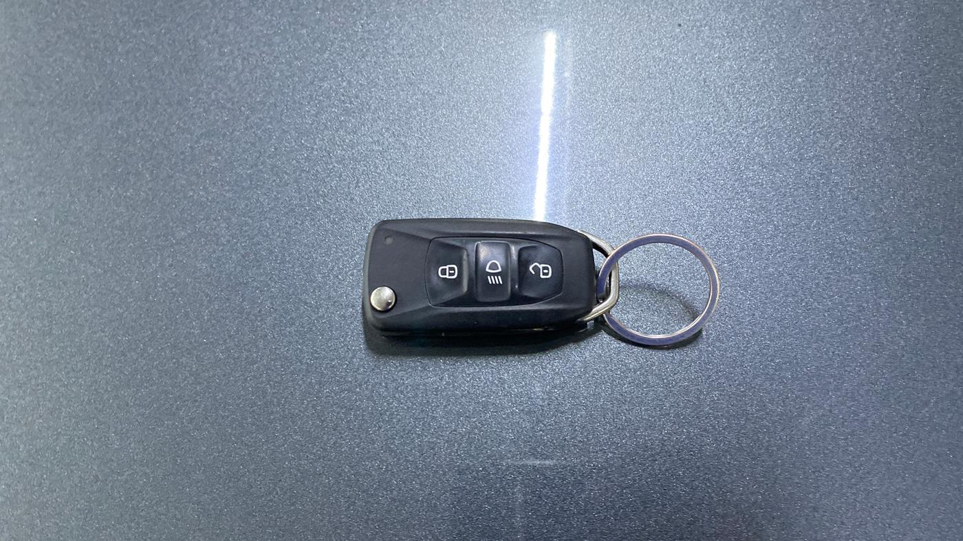 2024 Tata Tiago XTA PETROL, Petrol, Automatic, 19,056 km, Key Close Up