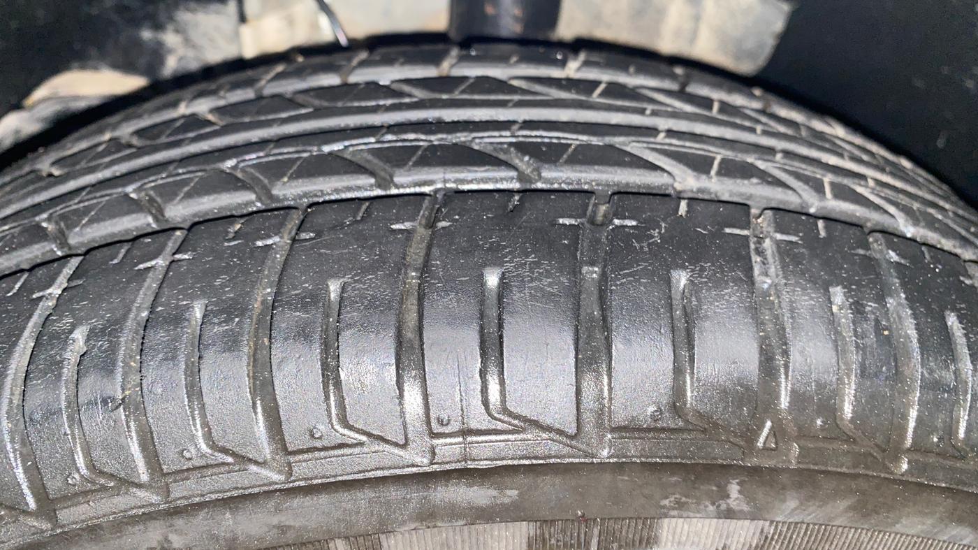 2024 Tata Tiago XTA PETROL, Petrol, Automatic, 19,056 km, Left Front Tyre Tread