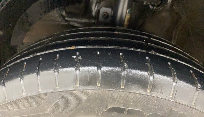 2022 Maruti Baleno SIGMA PETROL 1.2, Petrol, Manual, 84,122 km, Left Front Tyre Tread