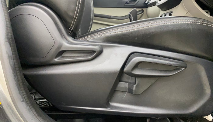 2024 Tata TIGOR XZA Plus iCNG , CNG, Automatic, 3,164 km, Driver Side Adjustment Panel