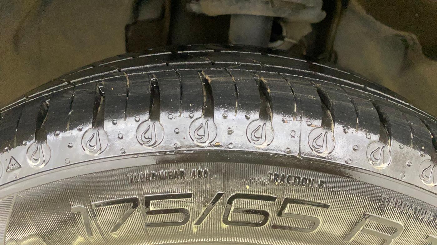 2024 Tata TIGOR XZA Plus iCNG , CNG, Automatic, 3,164 km, Right Front Tyre Tread