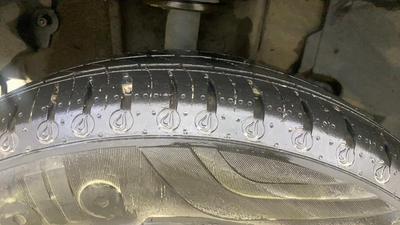 2024 Tata TIGOR XZA Plus iCNG , CNG, Automatic, 3,164 km, Right Rear Tyre Tread