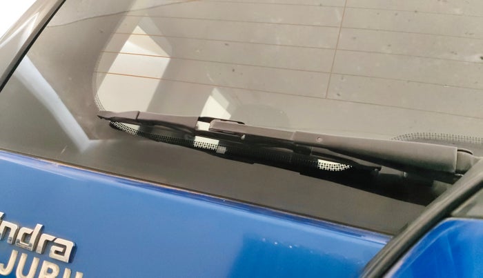 2016 Mahindra TUV300 T8, Diesel, Manual, 53,007 km, Rear Wiper