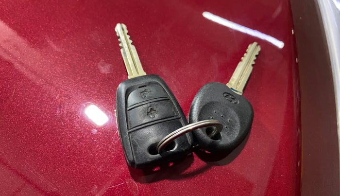 2015 Hyundai Grand i10 MAGNA 1.2 KAPPA VTVT, Petrol, Manual, 44,309 km, Key Close Up