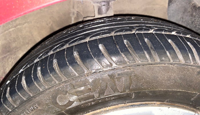 2015 Hyundai Grand i10 MAGNA 1.2 KAPPA VTVT, Petrol, Manual, 44,309 km, Right Front Tyre Tread