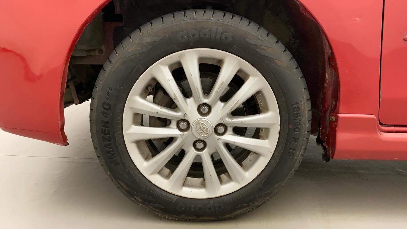 2011 Toyota Etios VX, Petrol, Manual, 95,974 km, Left Front Wheel