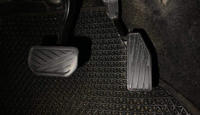 2018 Maruti Baleno DELTA CVT PETROL 1.2, Petrol, Automatic, 62,383 km, Pedals