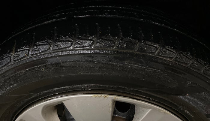 2018 Maruti Baleno DELTA CVT PETROL 1.2, Petrol, Automatic, 62,383 km, Right Front Tyre Tread