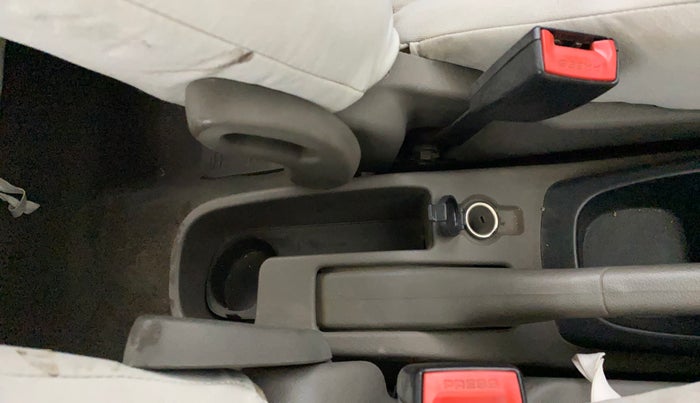 2013 Hyundai i10 ERA 1.1, Petrol, Manual, 25,262 km, Driver Side Adjustment Panel