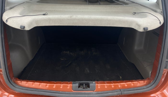 2017 Renault Duster 110 PS RXZ 4X2 AMT DIESEL, Diesel, Automatic, 1,37,469 km, Boot Inside