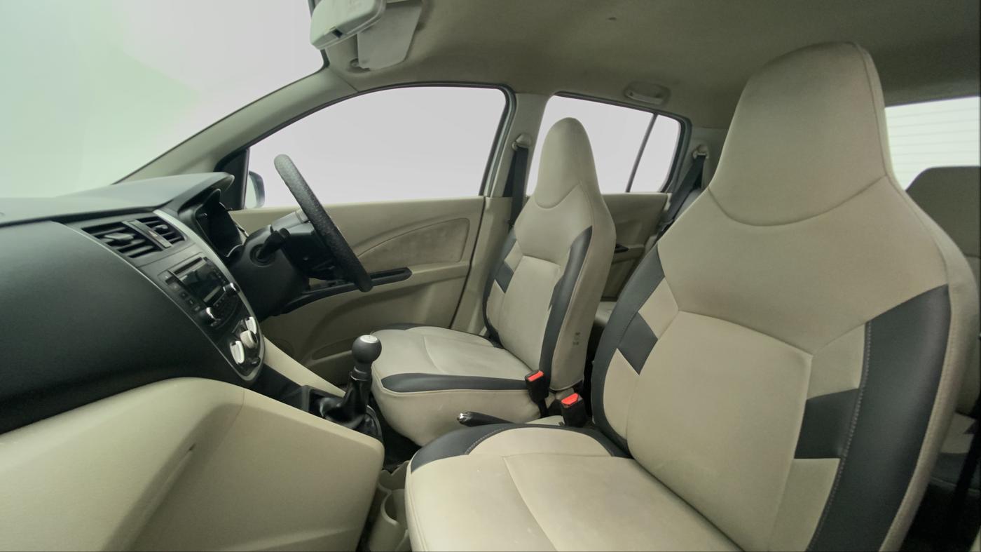 2016 Maruti Celerio ZXI, Petrol, Manual, 63,983 km, Right Side Front Door Cabin