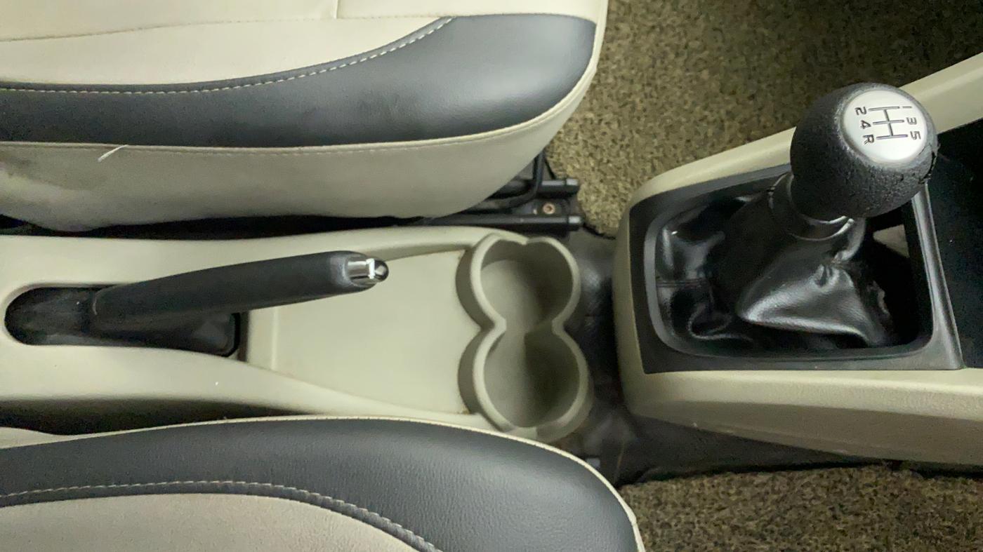 2016 Maruti Celerio ZXI, Petrol, Manual, 63,983 km, Gear Lever