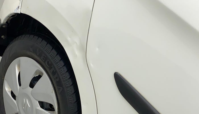 2016 Maruti Celerio ZXI, Petrol, Manual, 63,983 km, Right quarter panel - Slightly dented