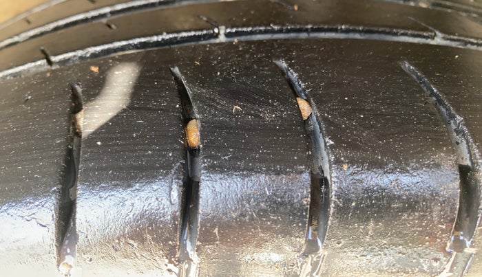 2022 Hyundai AURA SX 1.2, Petrol, Manual, 45,032 km, Left Rear Tyre Tread