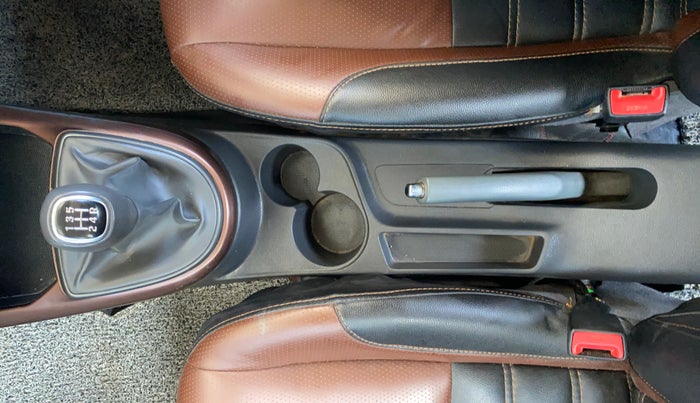 2022 Hyundai AURA SX 1.2, Petrol, Manual, 45,032 km, Gear Lever