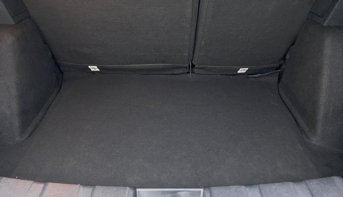 2018 Tata NEXON XZ+ 1.5, Diesel, Manual, 50,069 km, Boot Inside